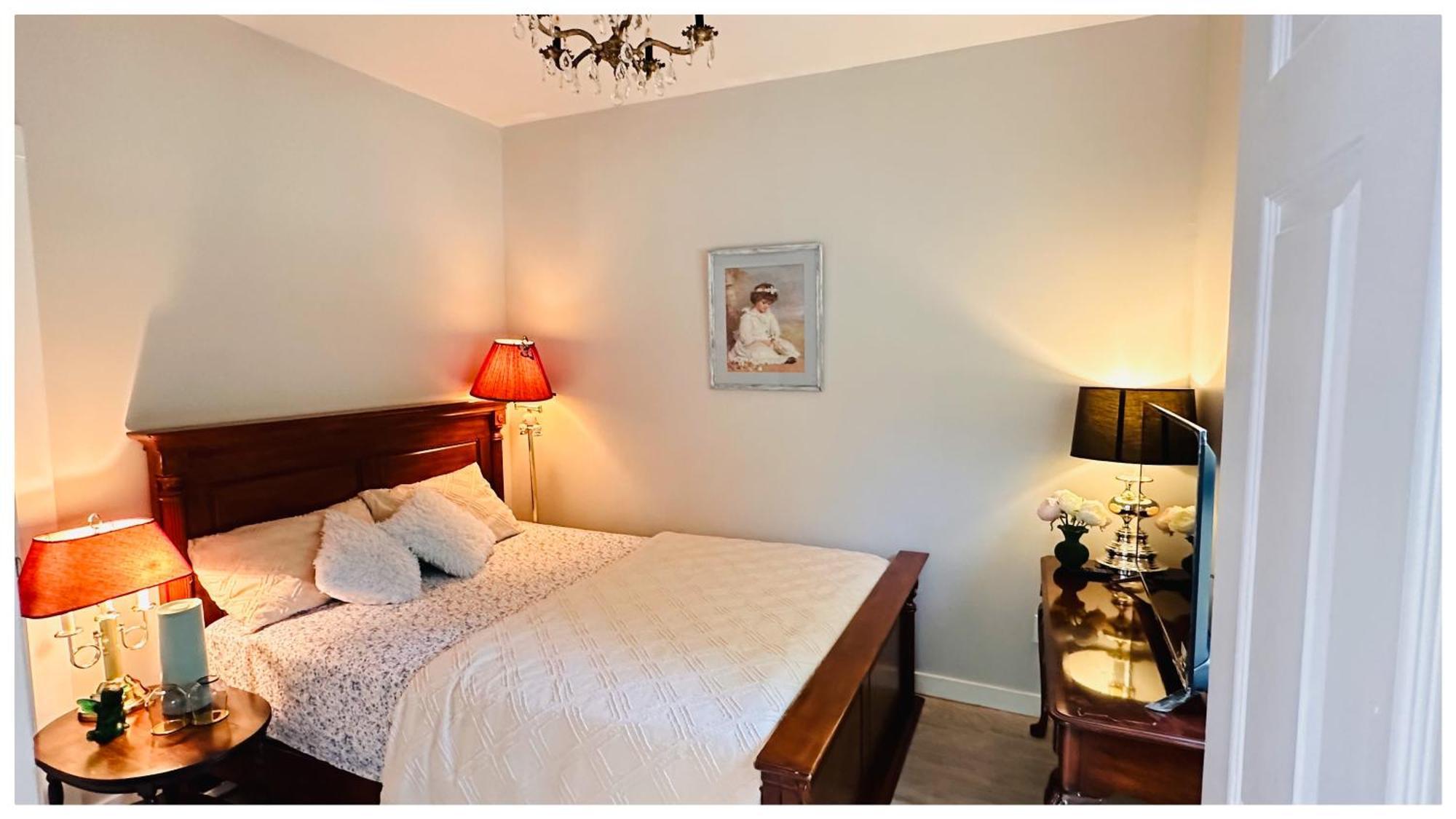 The Stays - Private Cozy 1 Bhr Apt On Main Floor Toronto Exterior photo